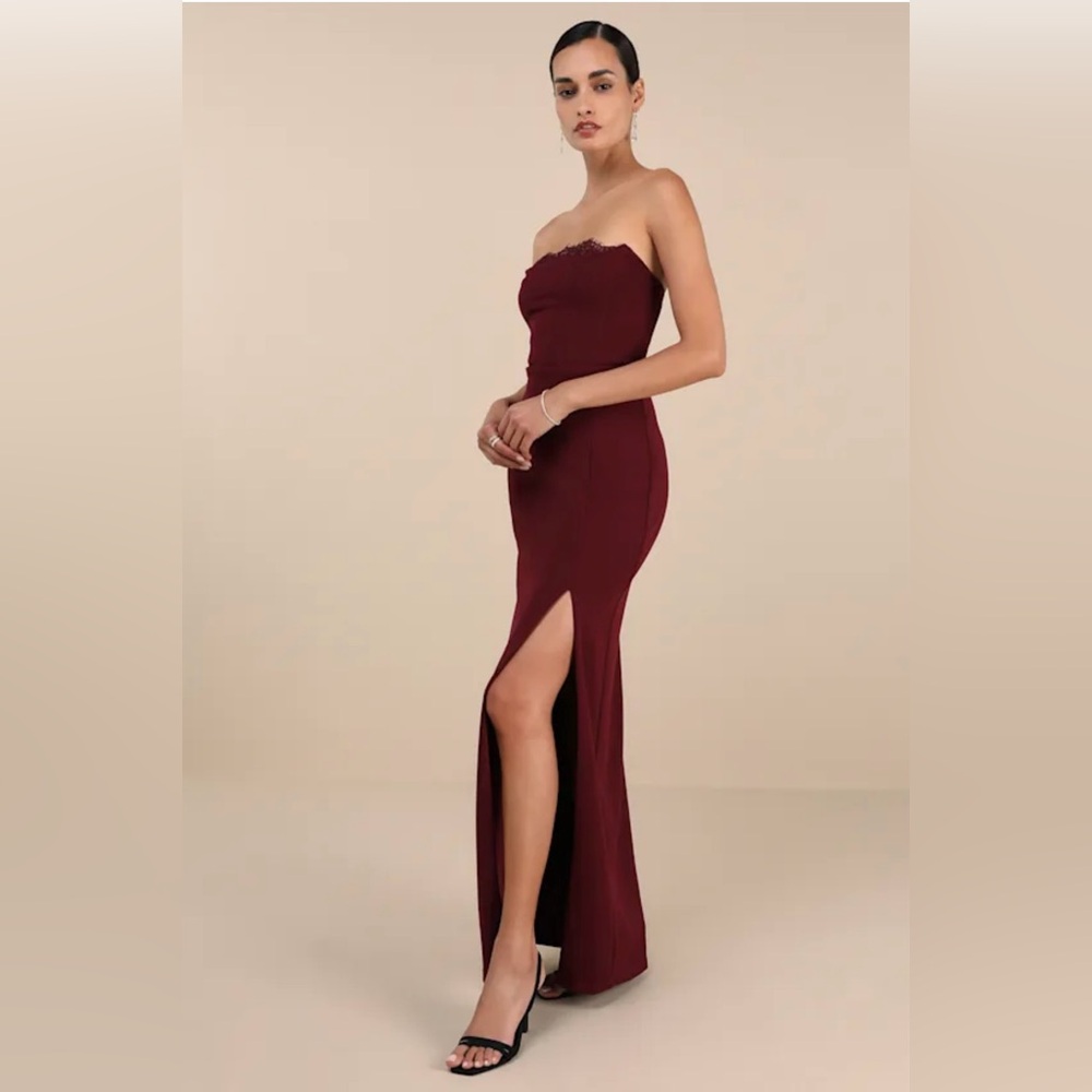 NWT Lulus Memorably Iconic Burgundy Strapless Lace Bustier Maxi Dress